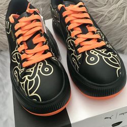 Size 8 Puma Suede Mayu Pronounce