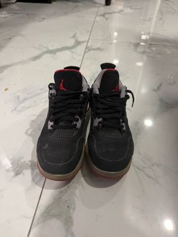 jordan bred 4s