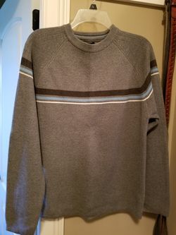 New boys sweater sz xl 18-20
