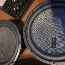 2 Brand New Diamond Audio Hex 2 15s Subs Great Quality Sound $650firm Price Pickup Only Serious Buyers Please Yes It Is Avaliable 