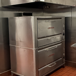 Varies restaurant equipment used