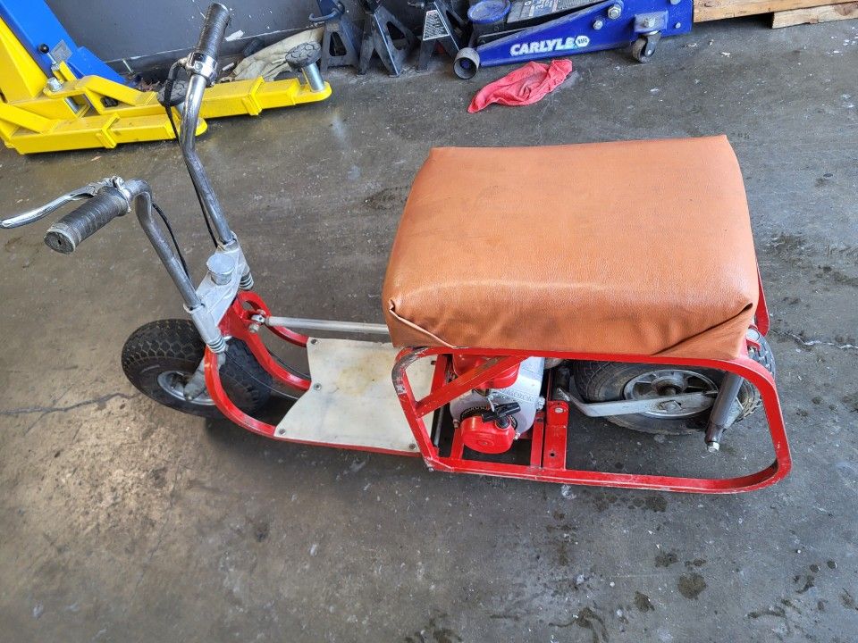 Mini bike Go Devil Folds Up