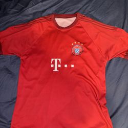 Lewandowski Jersey 