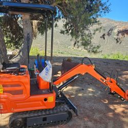 Unused 2025 Mini-Excavator 13.5 HP