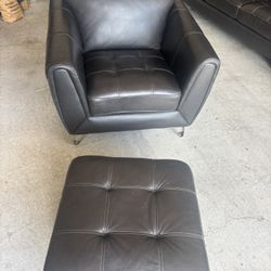 Single Black Leather Couch With Ottoman 