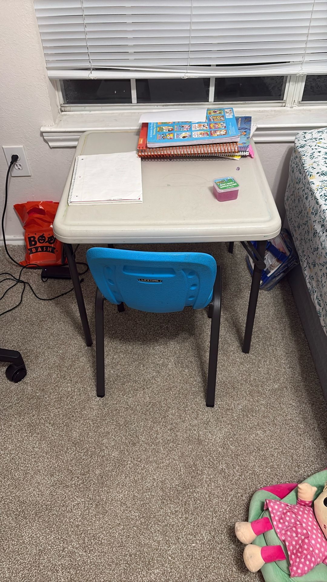 Kids Study Chair And Table