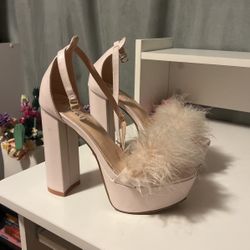 Fluffy Beige Chunky Heels 