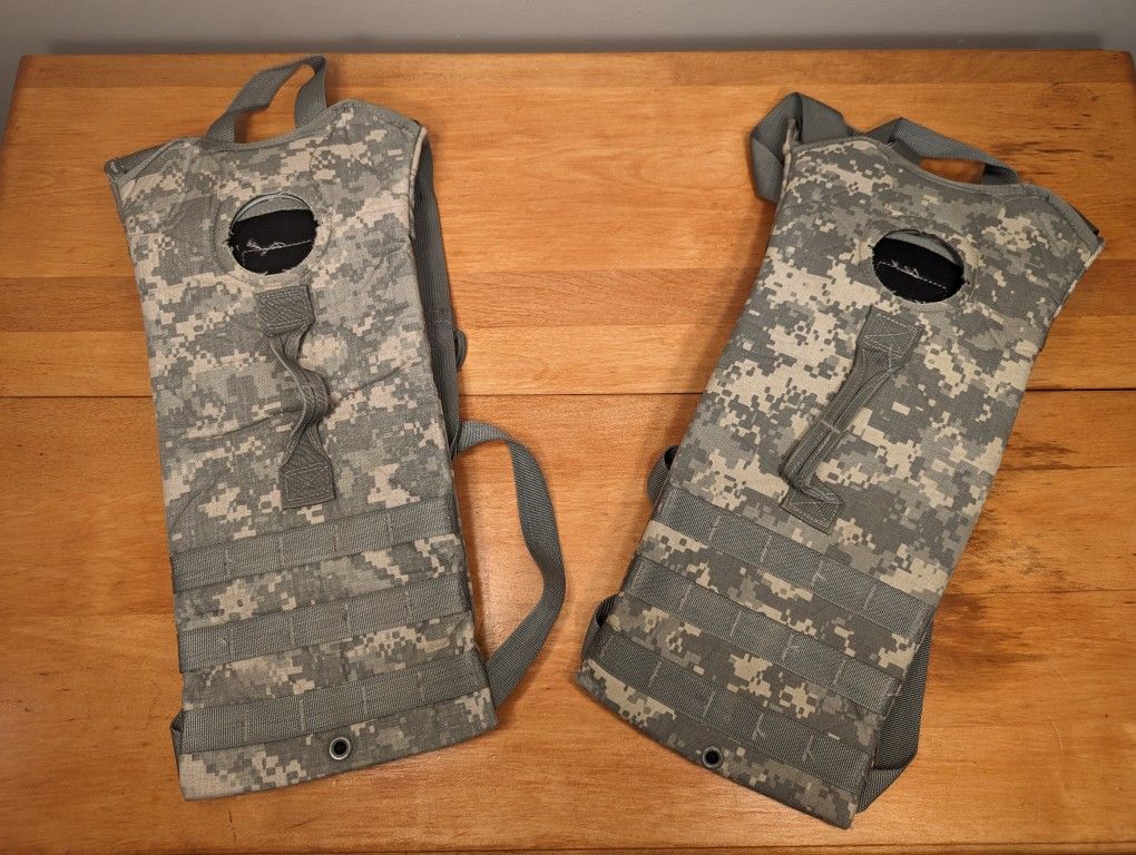 2 Used Genuine US Military Surplus Hydration Carriers CamelBak 