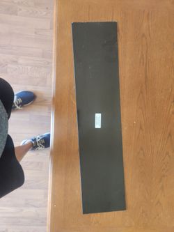 Magnetic door kickplate