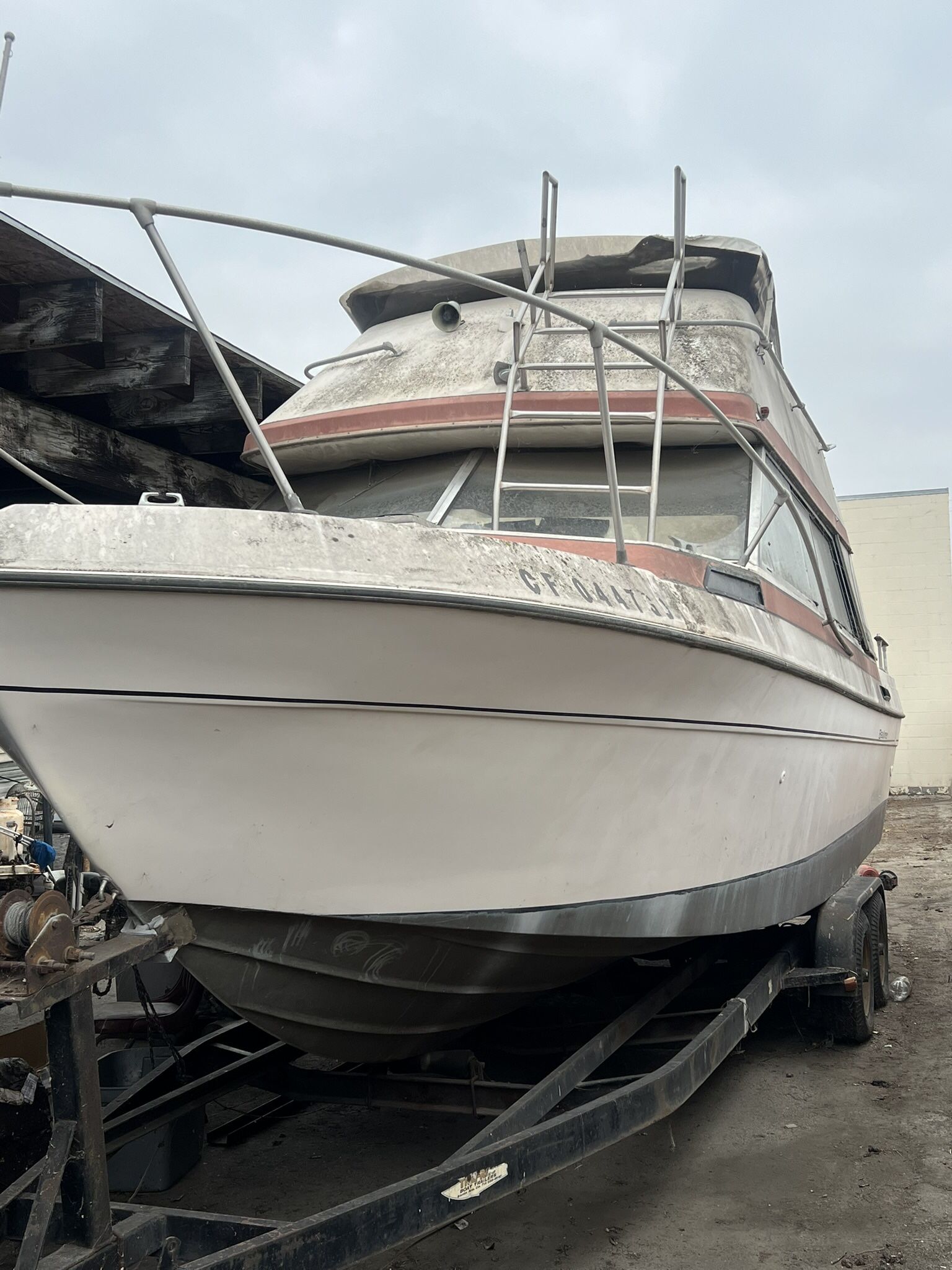 1980 BAYLINER Cabin cruiser