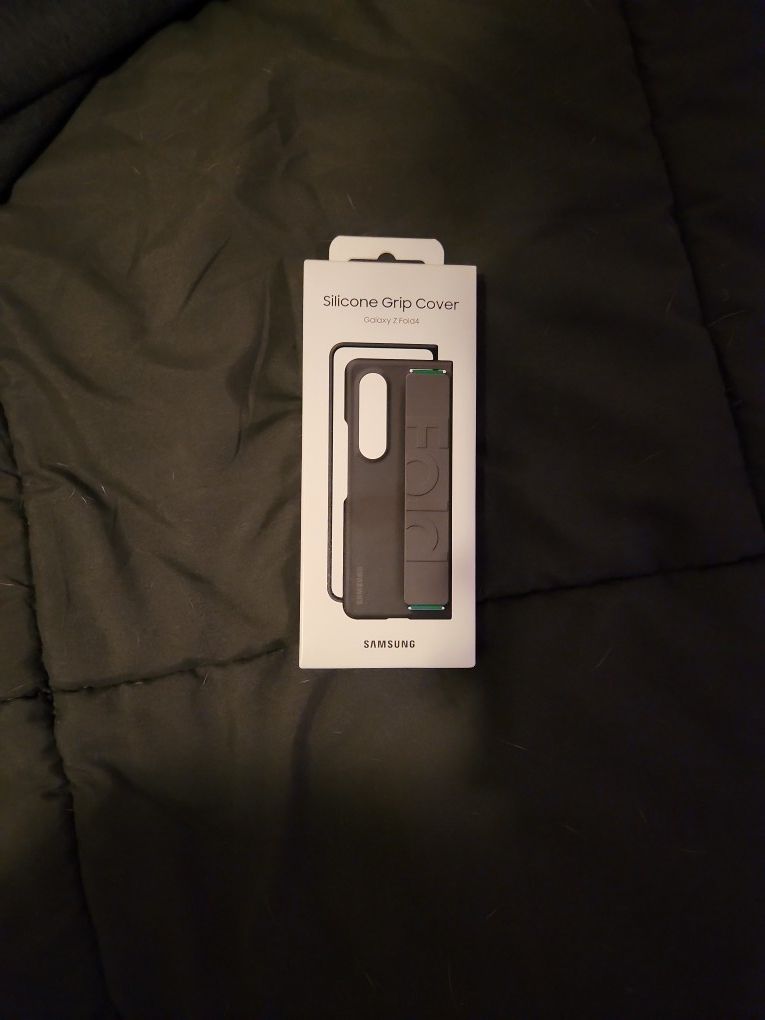Galaxy Z fold 4 phone case with strap