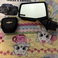 2019 2022 2024 Chevrolet Chevy Silverado Driver Side Mirror And Steering wheel Truck Parts 