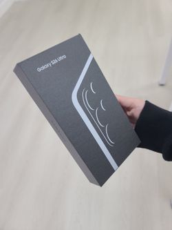 Samsung - Galaxy S26 Ultra 5G 6.9" (Unlocked) 256GB White New