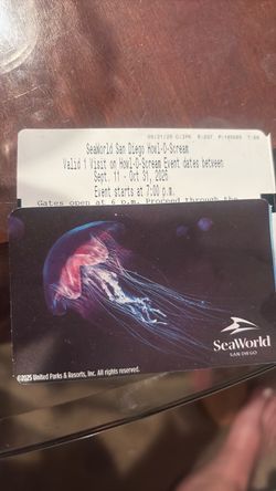 Howl-o-scream tickets 4-$100