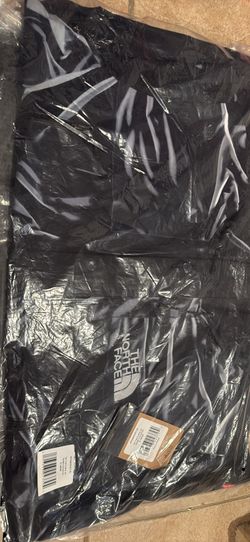 Supreme TNF North Face Jacket Brand New