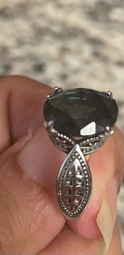 Dark aqua ring
