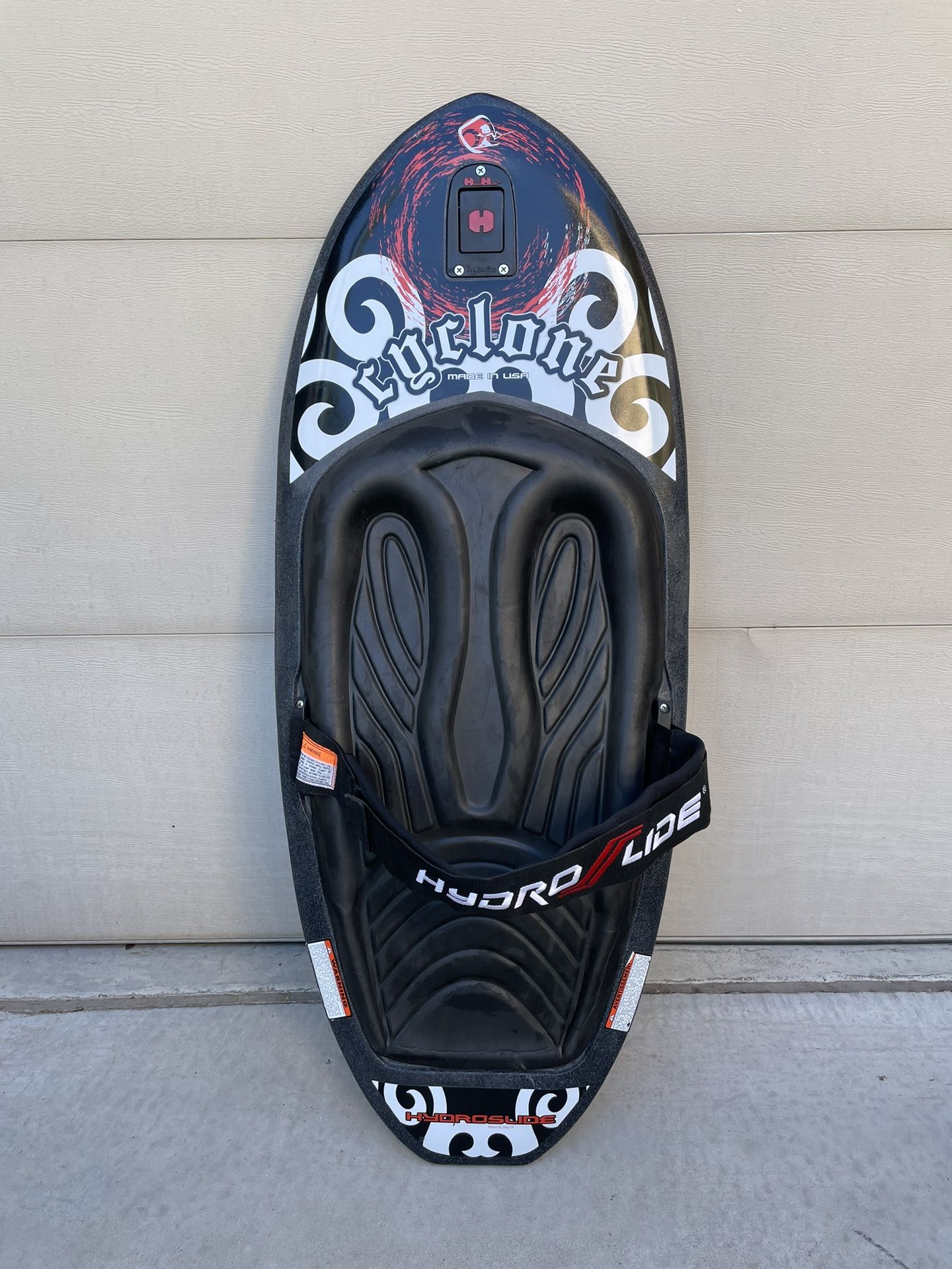 Kneeboard Cyclone Hydro Slide 50 X 20.5 for Sale in Henderson, NV OfferUp