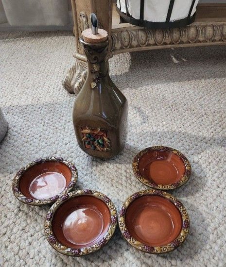 Oil Dispenser w/ dipping saucer bowls