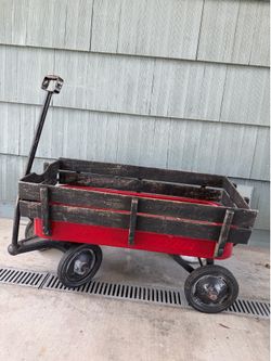 Radio flyer wagon