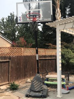 REVIEW: Spalding NBA 54 Portable Angled Basketball Hoop with Polycarbonate  Backboard 