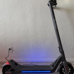 ELECTRIC  SCOOTER 🛴