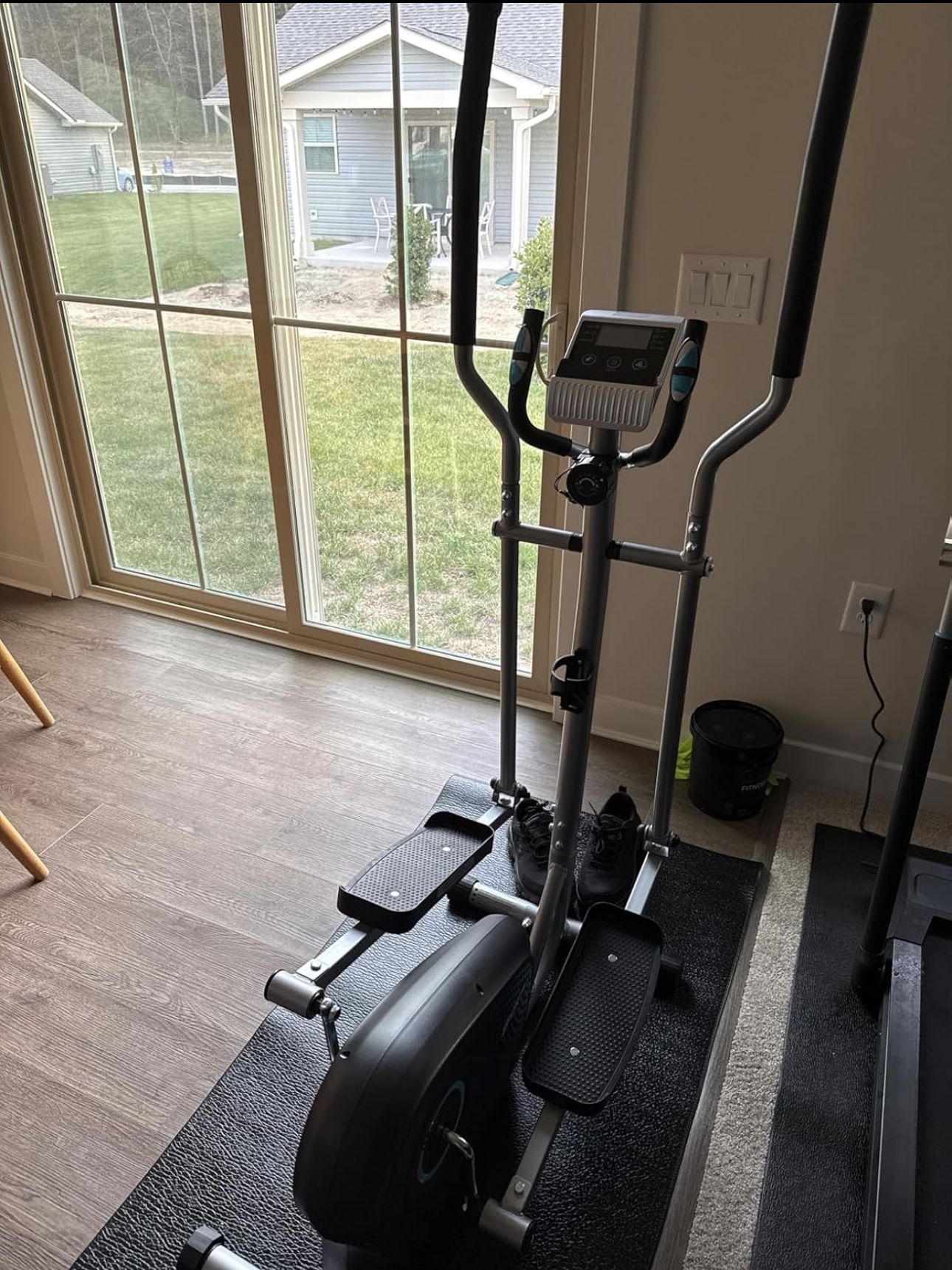 Dripex Elliptical Exercise Machine, Magnetic Elliptical Machine for Home, Hyper-Quiet Elliptical Training Machines w/ 6KG Flywheel, 16 Resistance Leve