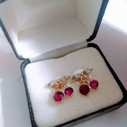 Beautiful ❤️ Gold Plated Cherry 🍒 Earrings.Pick It Up In Lake Worth.🎁🎁🎁