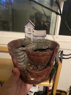 Super Cute Castle Flower Pot 