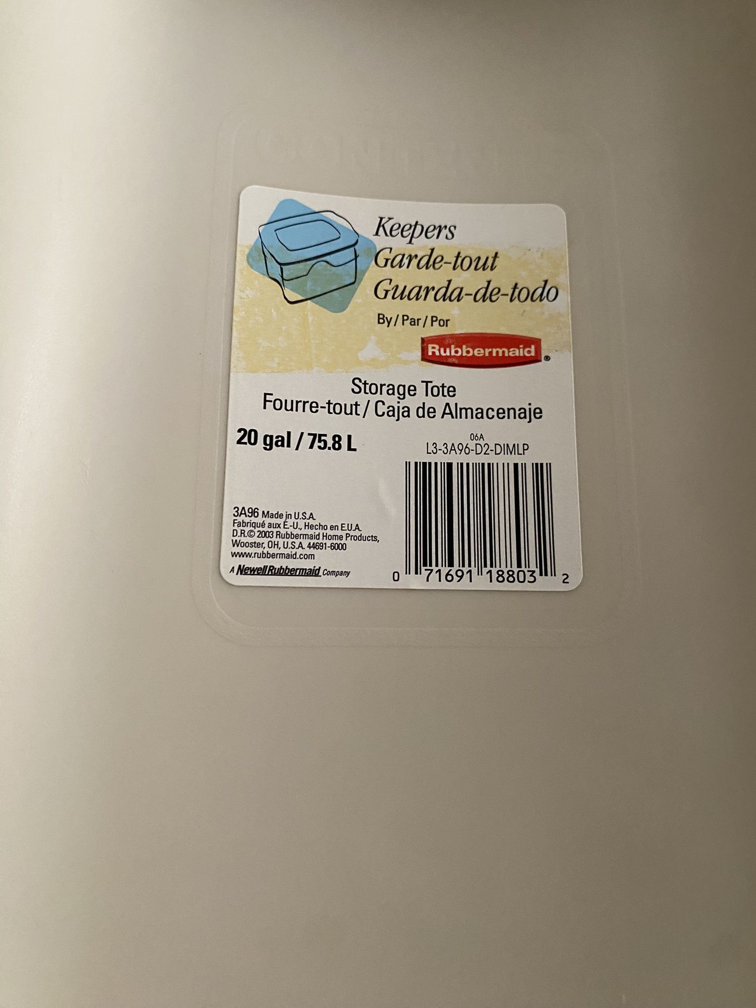 5 Rubbermaid 20 gal/75,8L Storage Bins With Lids