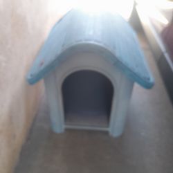 Dog house