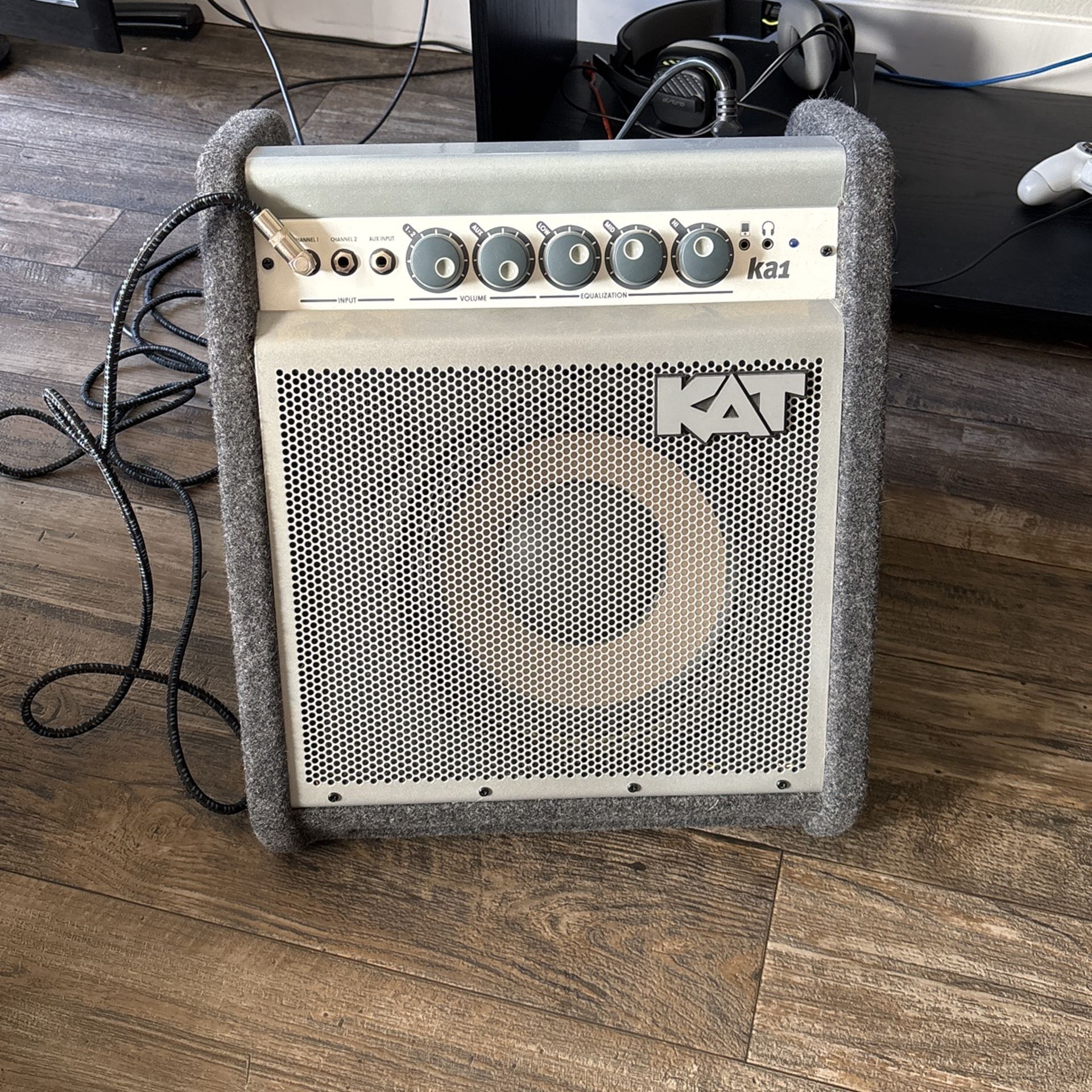 KAT ka1 Drum Amp