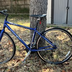 Trek 7.2 Hybrid Bike 