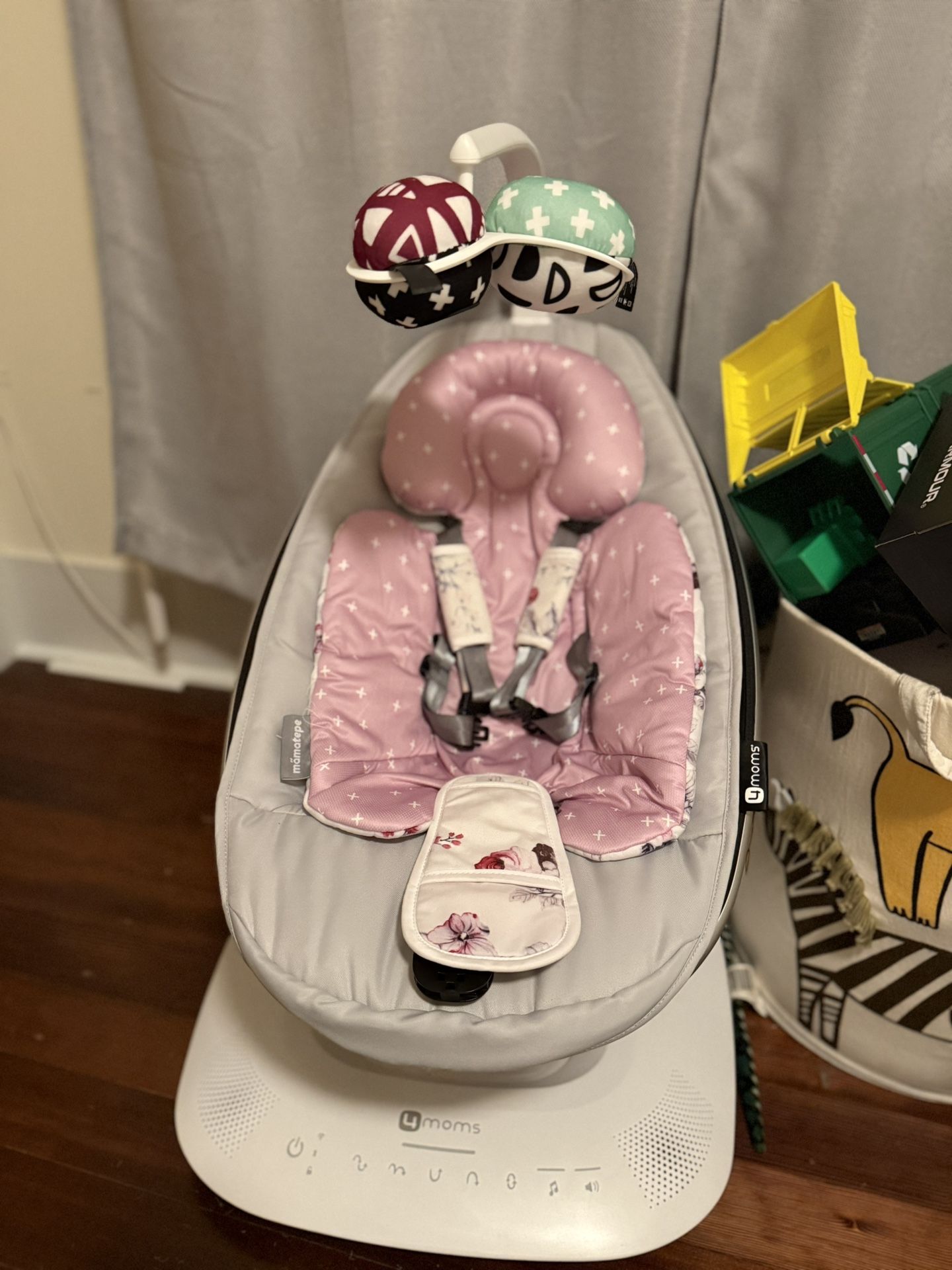 4moms Mamaroo Swing Baby Chair New