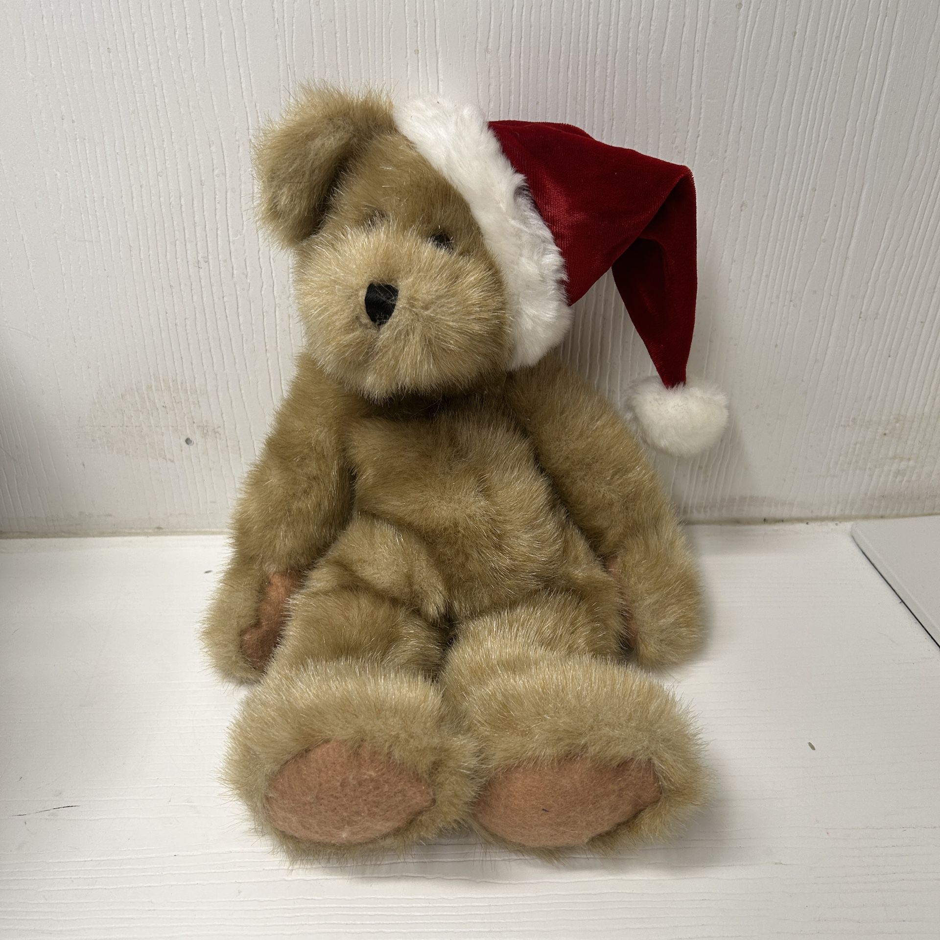 Hallmark Tan Plush Teddy Bear With Santa Hat 14”