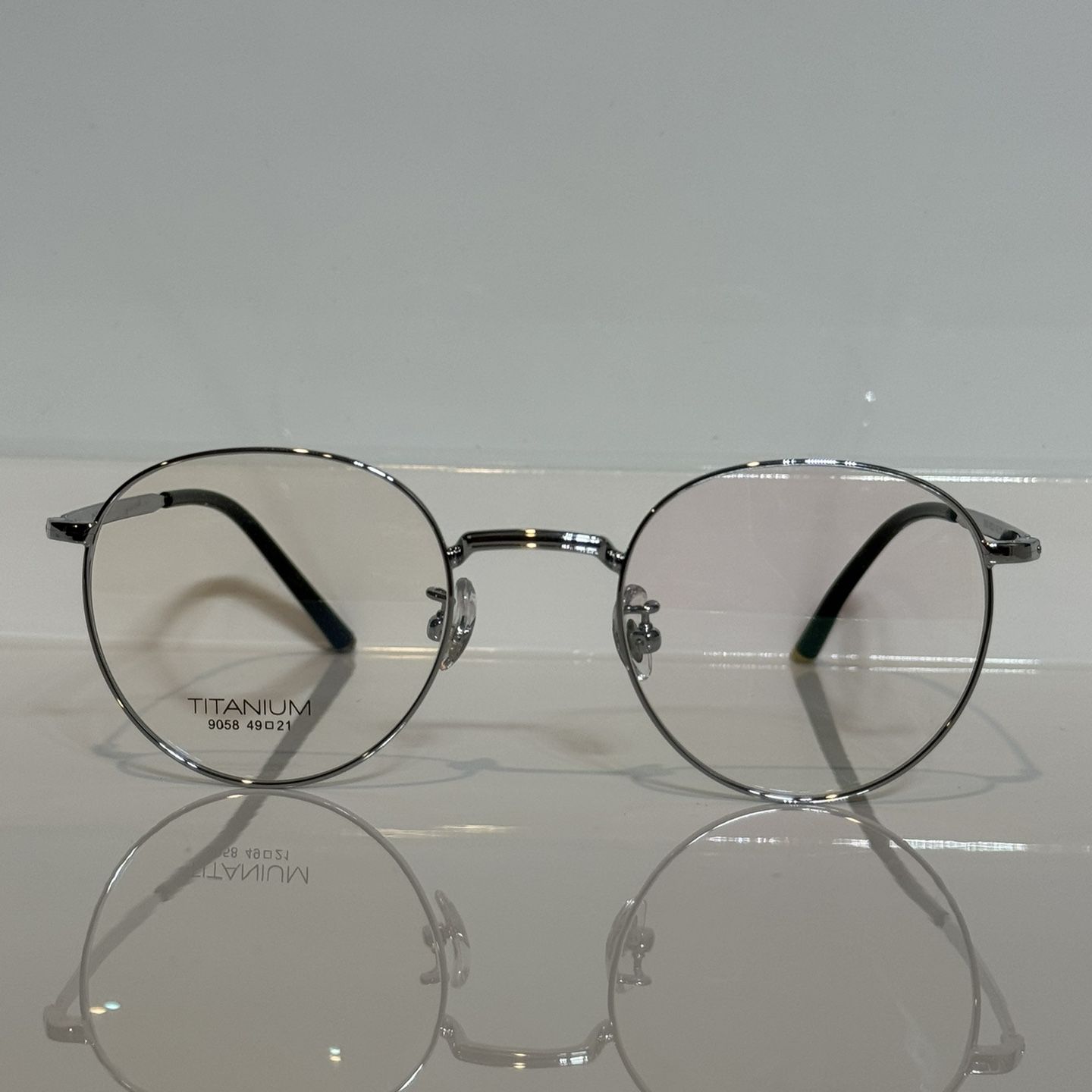 Korean style 9058 Titanium metal round silver Eyeglasses 49mm
