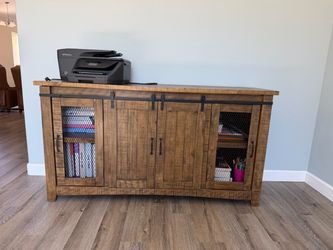 Console table