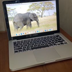 Apple MacBook Pro 13” I5/8GB/256GB SSD $140