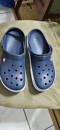 Crocs  Size 12 M