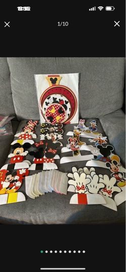 Mickey and Minnie mouse party supplies
