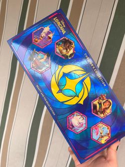 Disneys Lorcana Curators Collection - Beauty & The Beast Edition