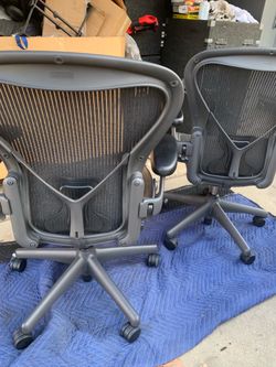 HERMAN MILLER AERON CHAIRS, SIZE B , FULLY LOADED W / POSTURE FIT , WARRANT