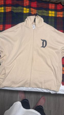 Disney sweater beige 2xl