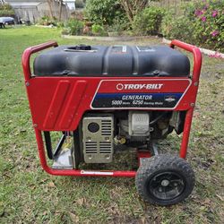 Red Troy Built Generator, Model 030343, 5000 Watts