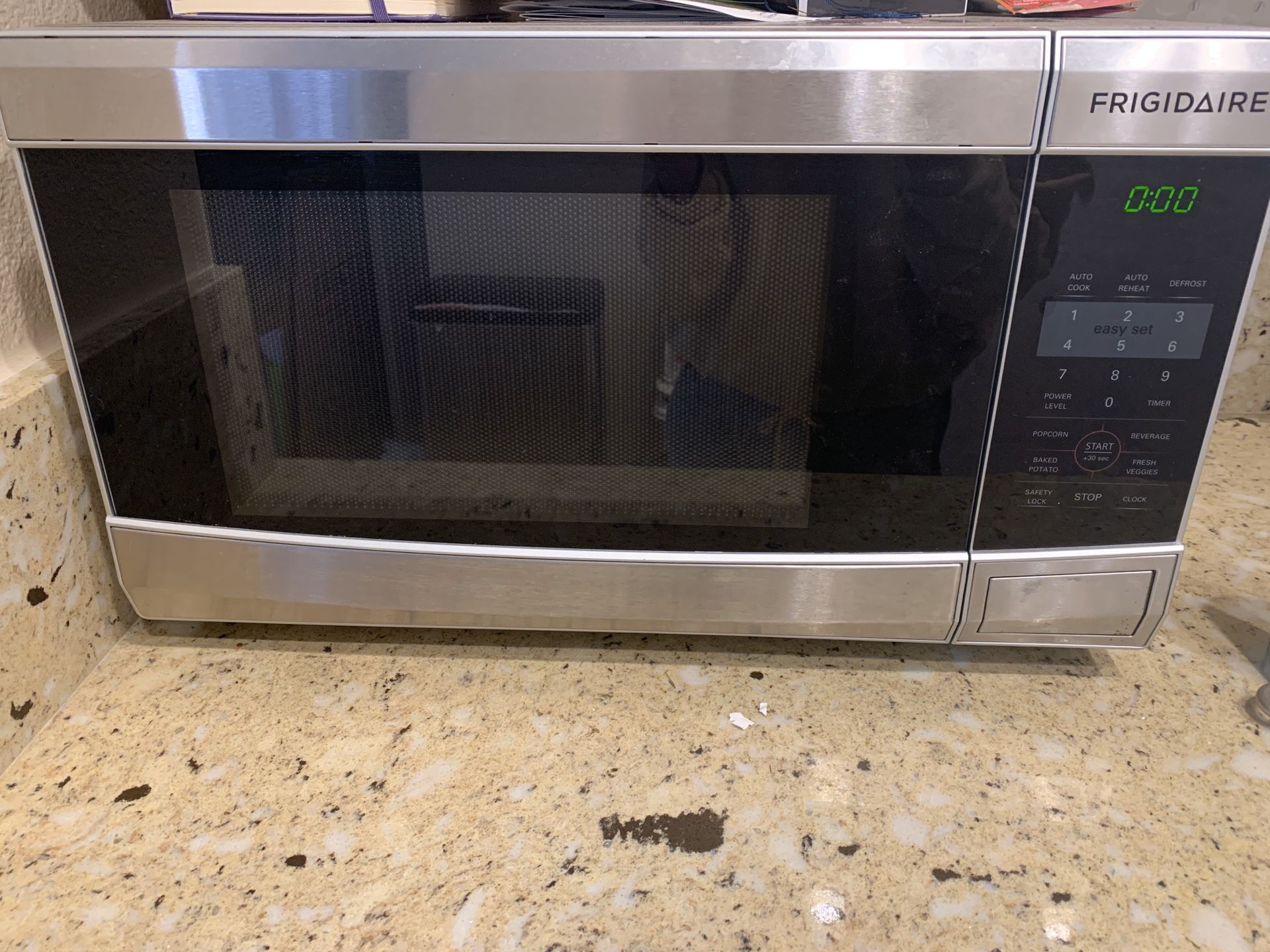 Frigidaire Microwave- Priced to Sell