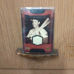 Stan Musial Jersey Card