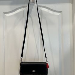 Coach F59534 Reversible Black Brown To Red Black. 