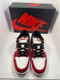 Jordan 1 Low Chicago (2025)
