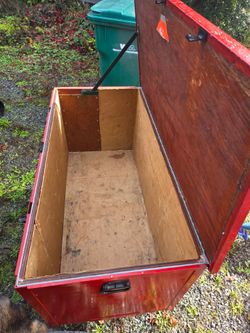 Red wood box
