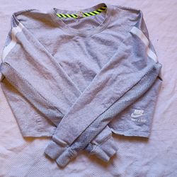 Grey Nike Crop Top 