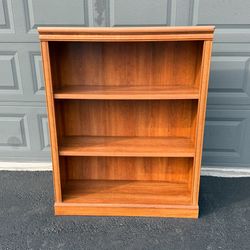 Classic Solid Wood 3-Tier Bookcase